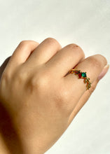 Load image into Gallery viewer, Emerald