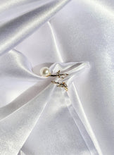 Load image into Gallery viewer, White Pearl Ring